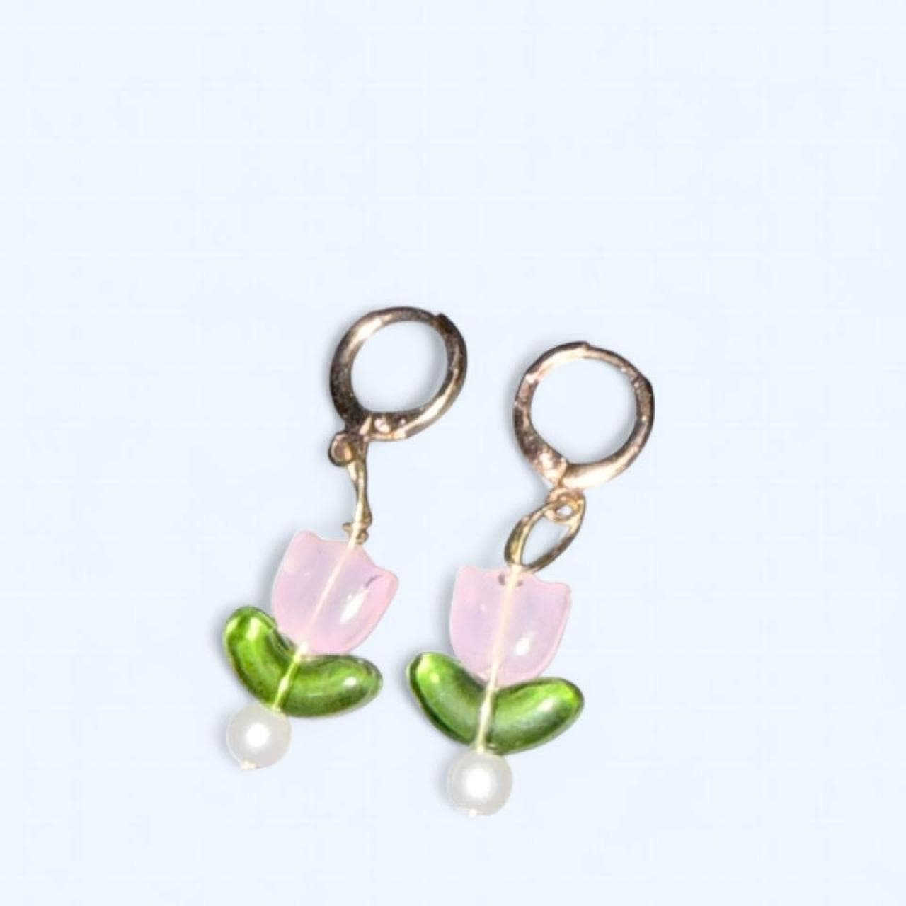 Pink tulip flower earrings — handmade beaded with pearls